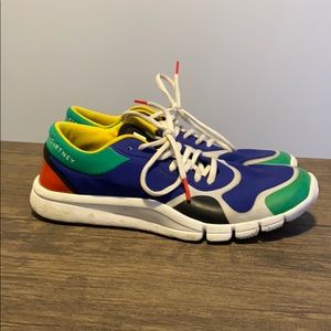Adidas Stella McCartney - size 8.5 🖤❤️💛💚💙
